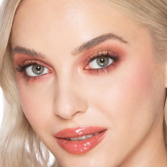 TOO FACED Pinker Times Ahead Eyeshadow Palette - Picture 8 of 13